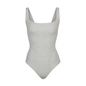 NWT-SKIMS RIBBED  BODYSUIT